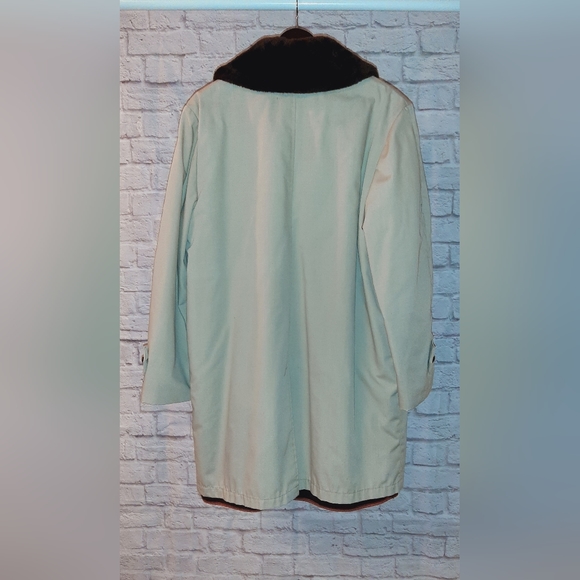 Vintage Topcoat By Lake Forest - Picture 2 of 4